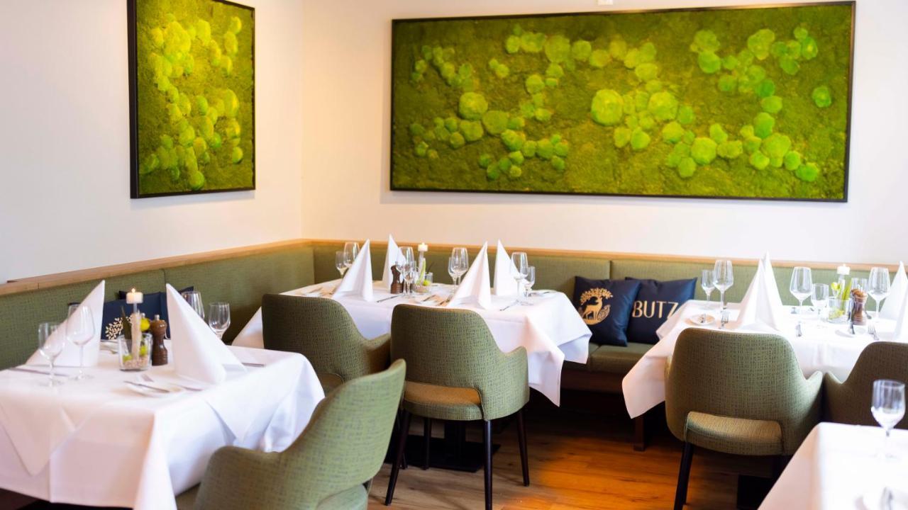 שרבאוץ Hotel Butz מראה חיצוני תמונה