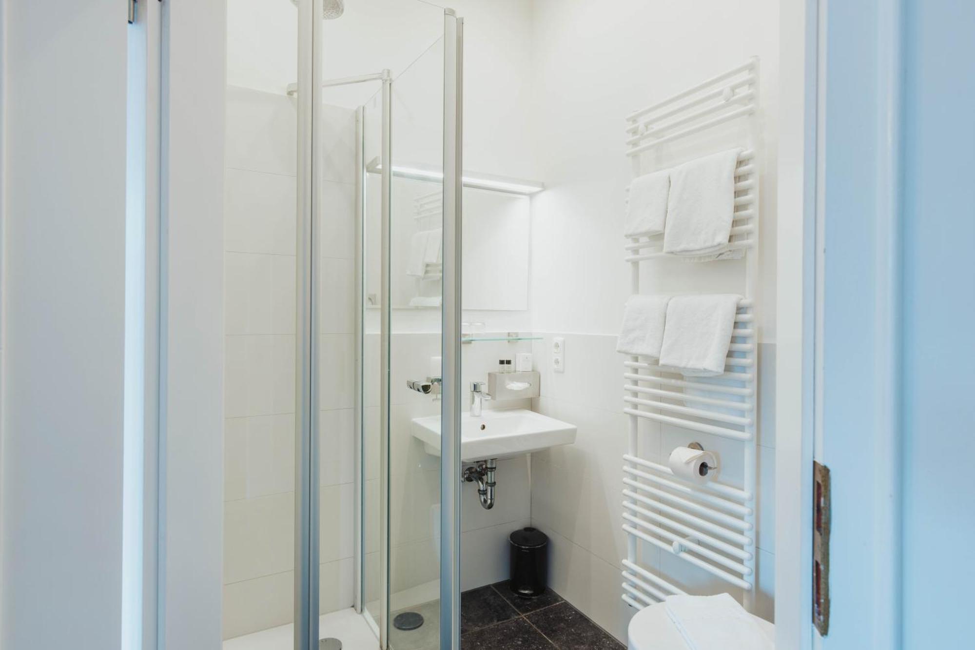 שרבאוץ Hotel Butz מראה חיצוני תמונה