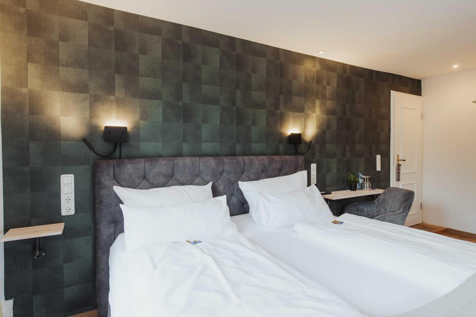 שרבאוץ Hotel Butz מראה חיצוני תמונה